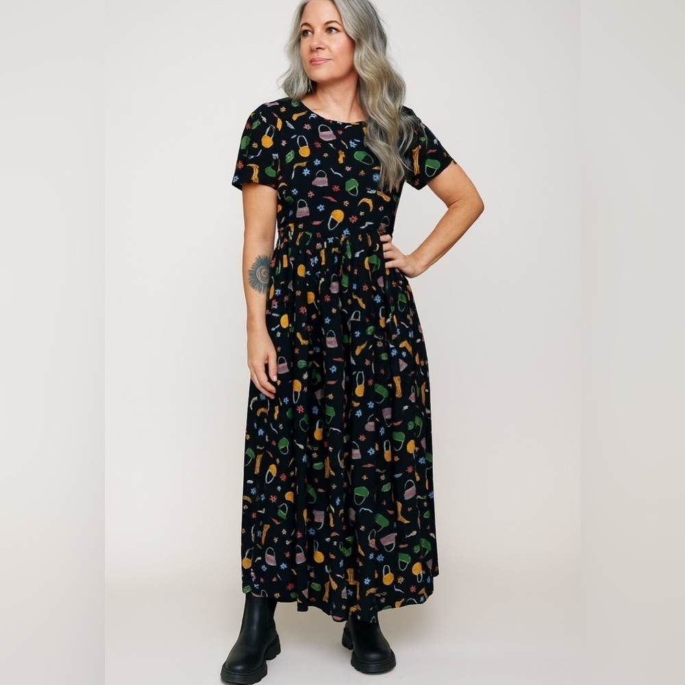 Vtg Coldwater Creek Maxi Dress in Black with Purses Cowboy Boots Print Sz S 90s